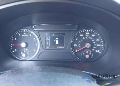 2016 Kia Sorento 3.3L Lx z USA, uszkodzony, nr VIN 5XYPGDA51GG080862